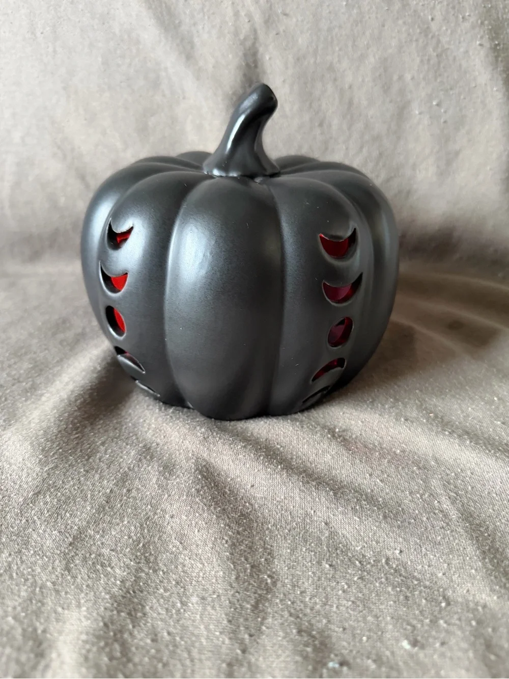 Matte Black Decorative Pumpkin Luminary